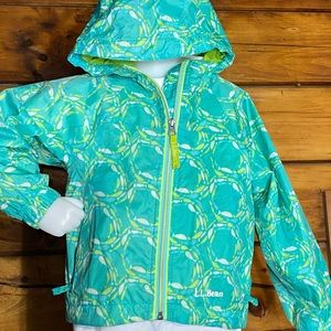 KID’S FISH PRINT SIZE 4 DISCOVERY RAIN JACKET